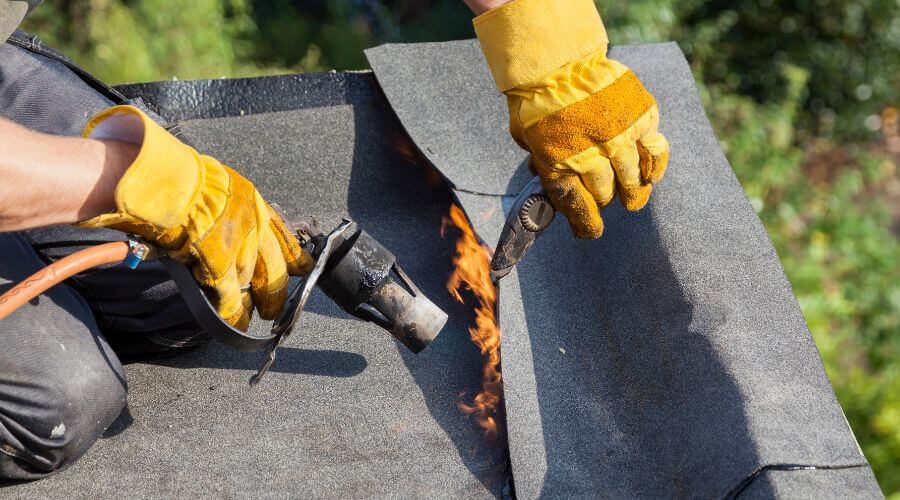 Professional Flat Roofing Installation in Prather, CA
